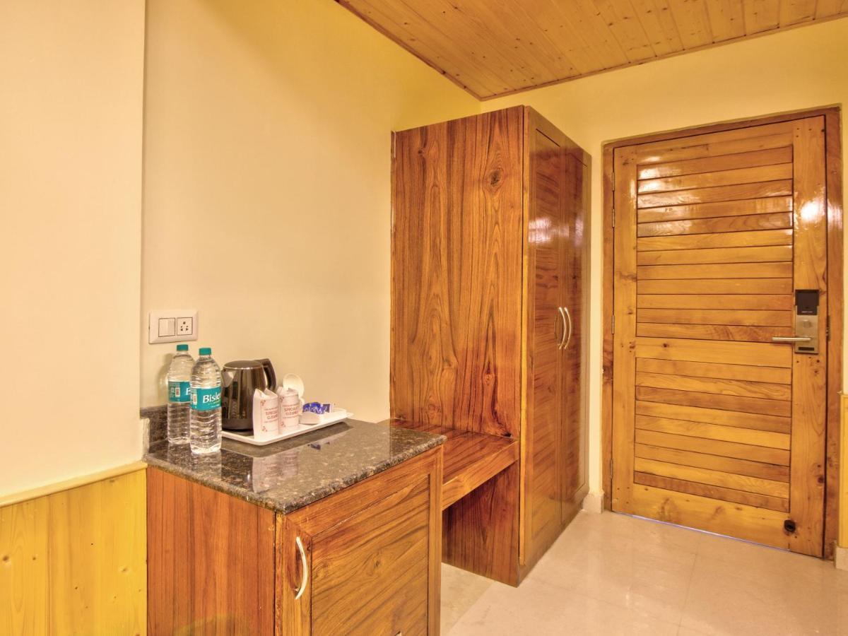 Swastik Grand Manali Manāli Exterior foto