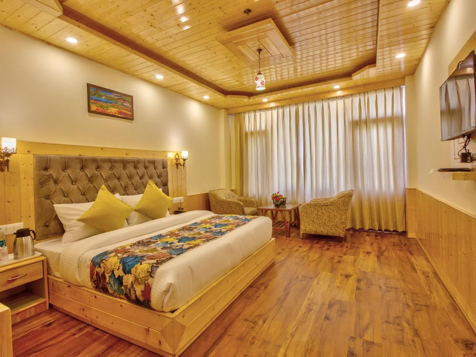 Swastik Grand Manali Manāli Exterior foto